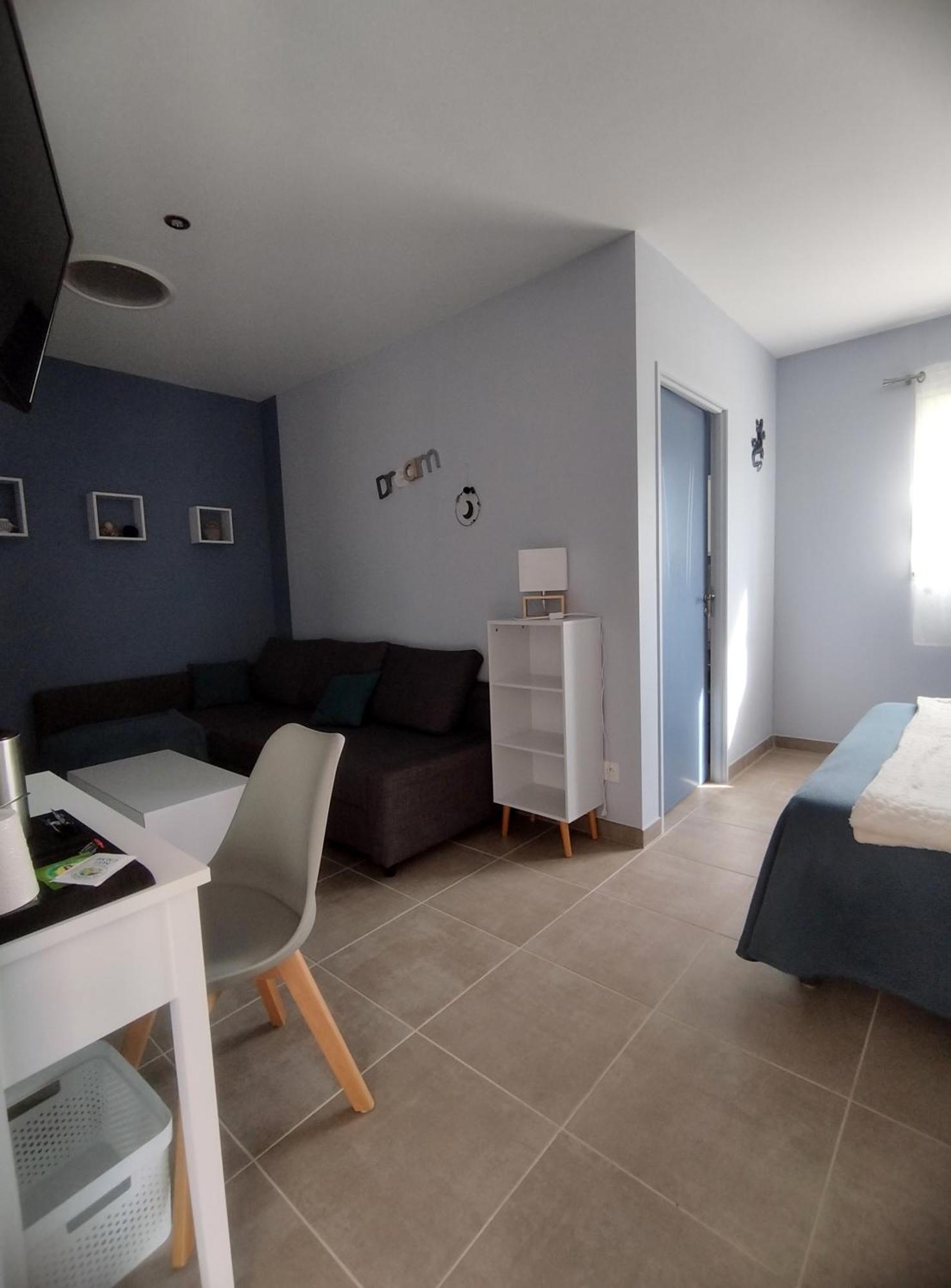 La Sarlamandre, Chambres Et Table D'Hotes Marcillac-Saint-Quentin Buitenkant foto