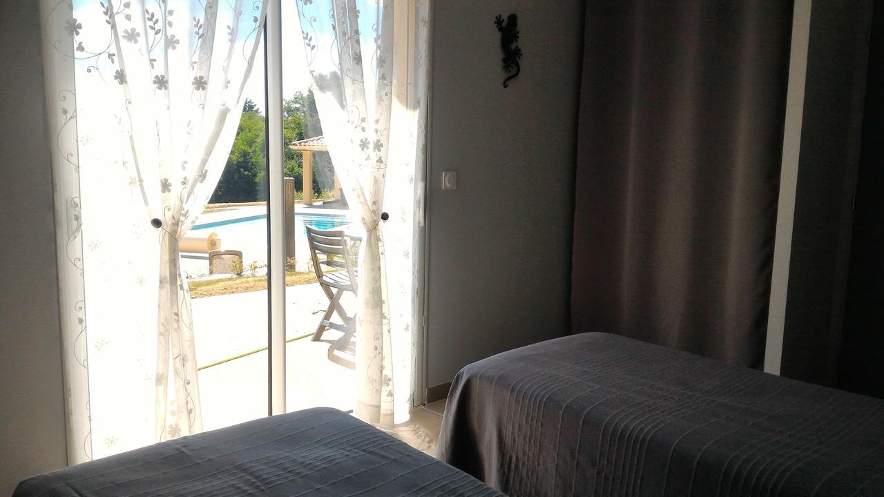 La Sarlamandre, Chambres Et Table D'Hotes Marcillac-Saint-Quentin Buitenkant foto