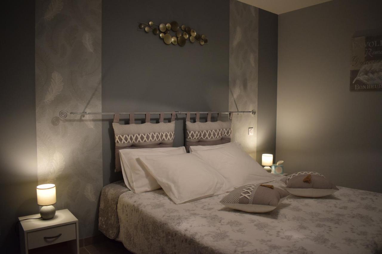 La Sarlamandre, Chambres Et Table D'Hotes Marcillac-Saint-Quentin Buitenkant foto